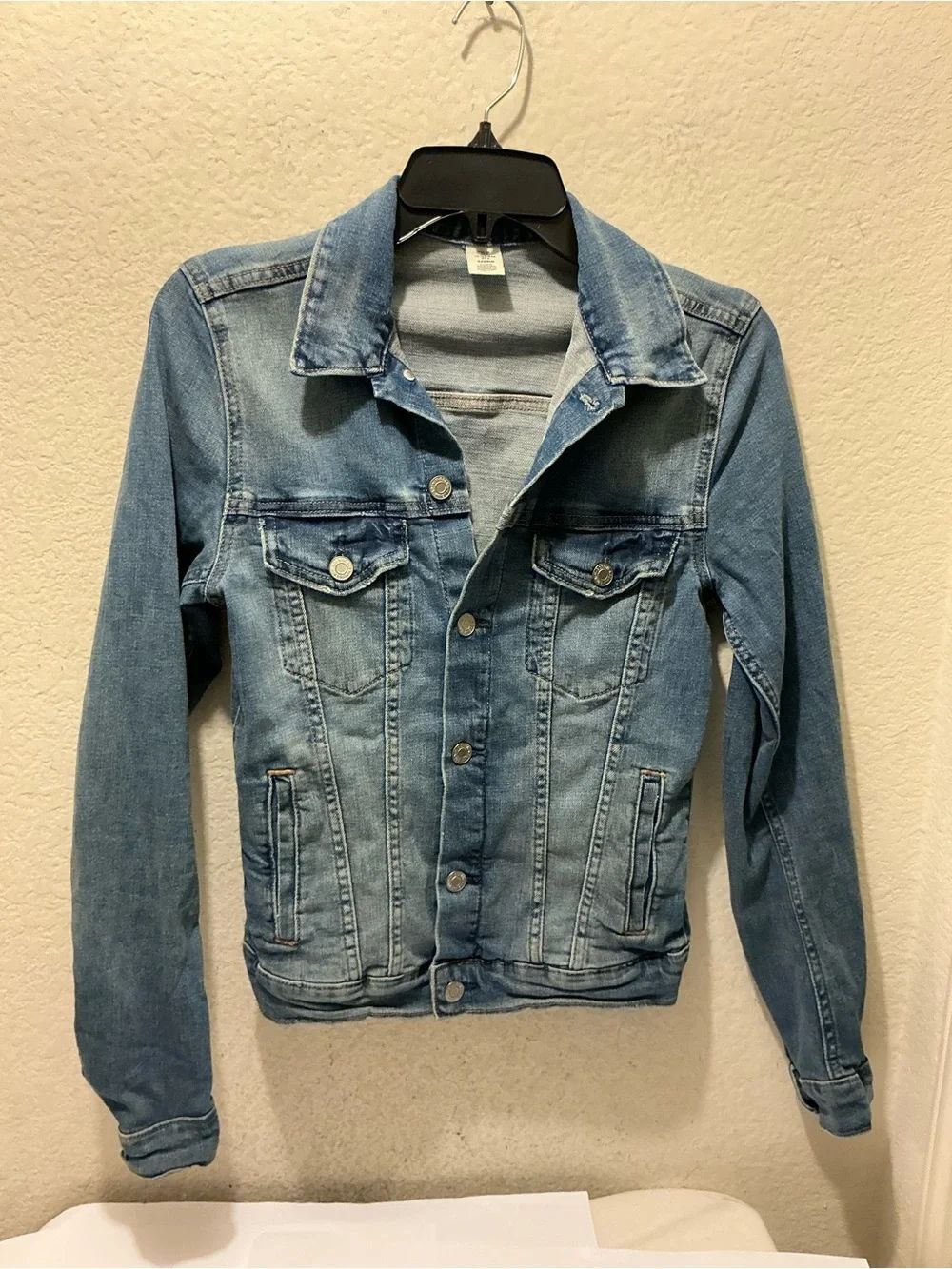 H&M Light Blue Denim Jacket Women's Size 6/36
